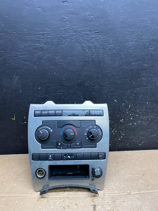 2005 2006 2007 Jeep Commander Grand Cherokee A/C Climate Control Bezel X1410 DG0