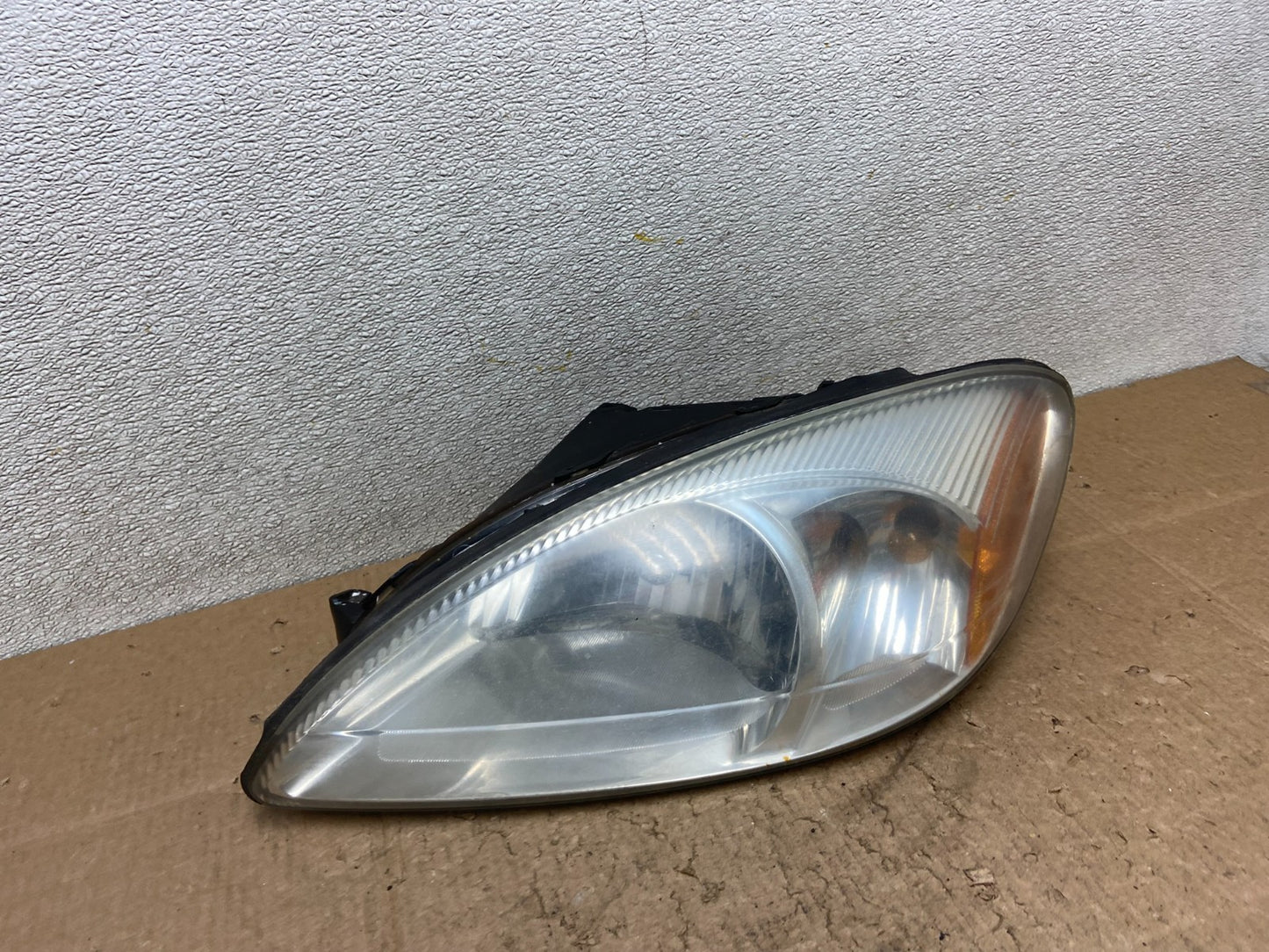 2000 to 2007 Ford Taurus Left Driver LH Side Halogen Headlight Oem Z1024 DW2