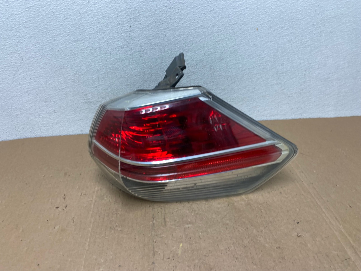 2014-2016 Nissan Rogue Right Passenger RH Side Outer Tail Light AC5800 LK0