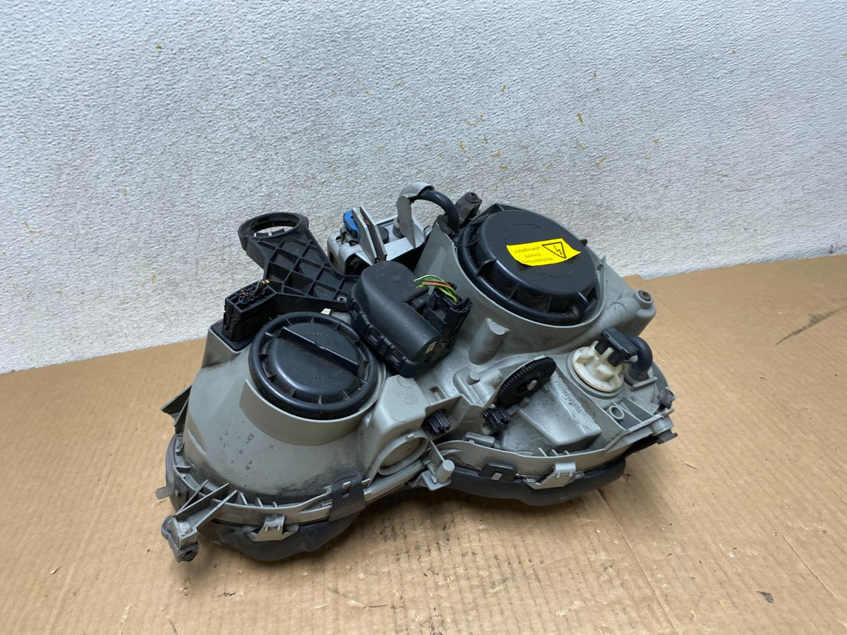 1998-2003 Mercedes Benz W208 CLK Left Driver LH Xenon HID Headlight AI6562 DG5