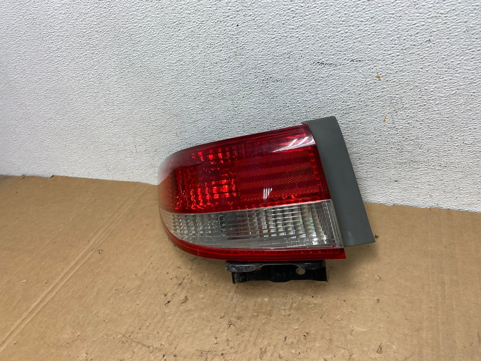 2003 to 2004 Honda Accord Sedan Left Driver Lh Side Tail light AD3263 LK1