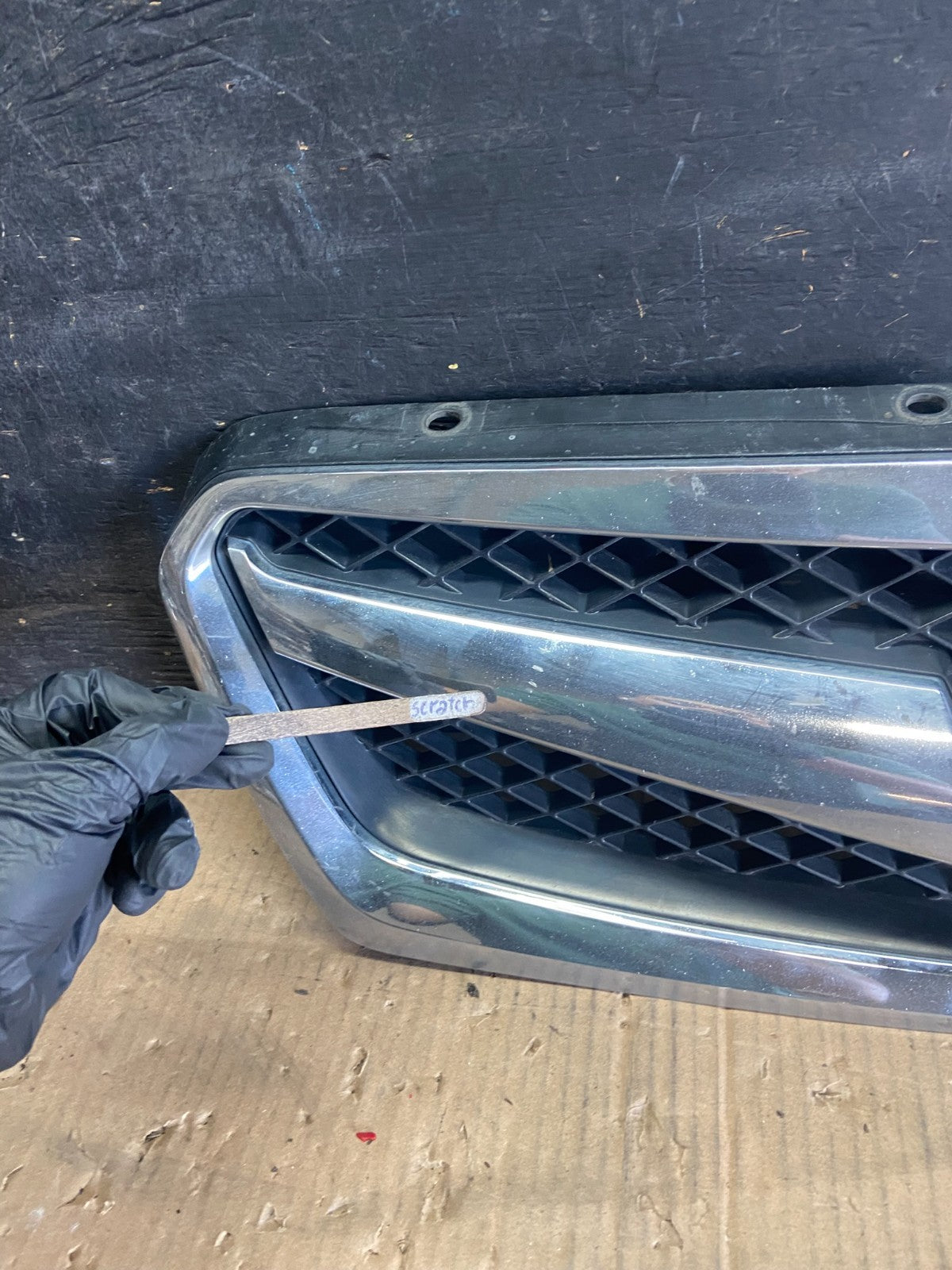 2010 to 2012 Subaru Legacy Outback Wagon Front Grill Grille R5515 DG5