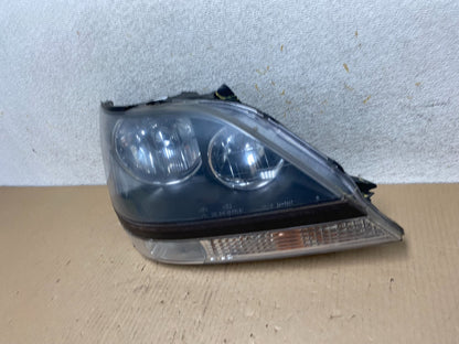 1999 to 2003 Lexus RX300 Right Passenger Headlight Halogen TYC AJ2579 DW1