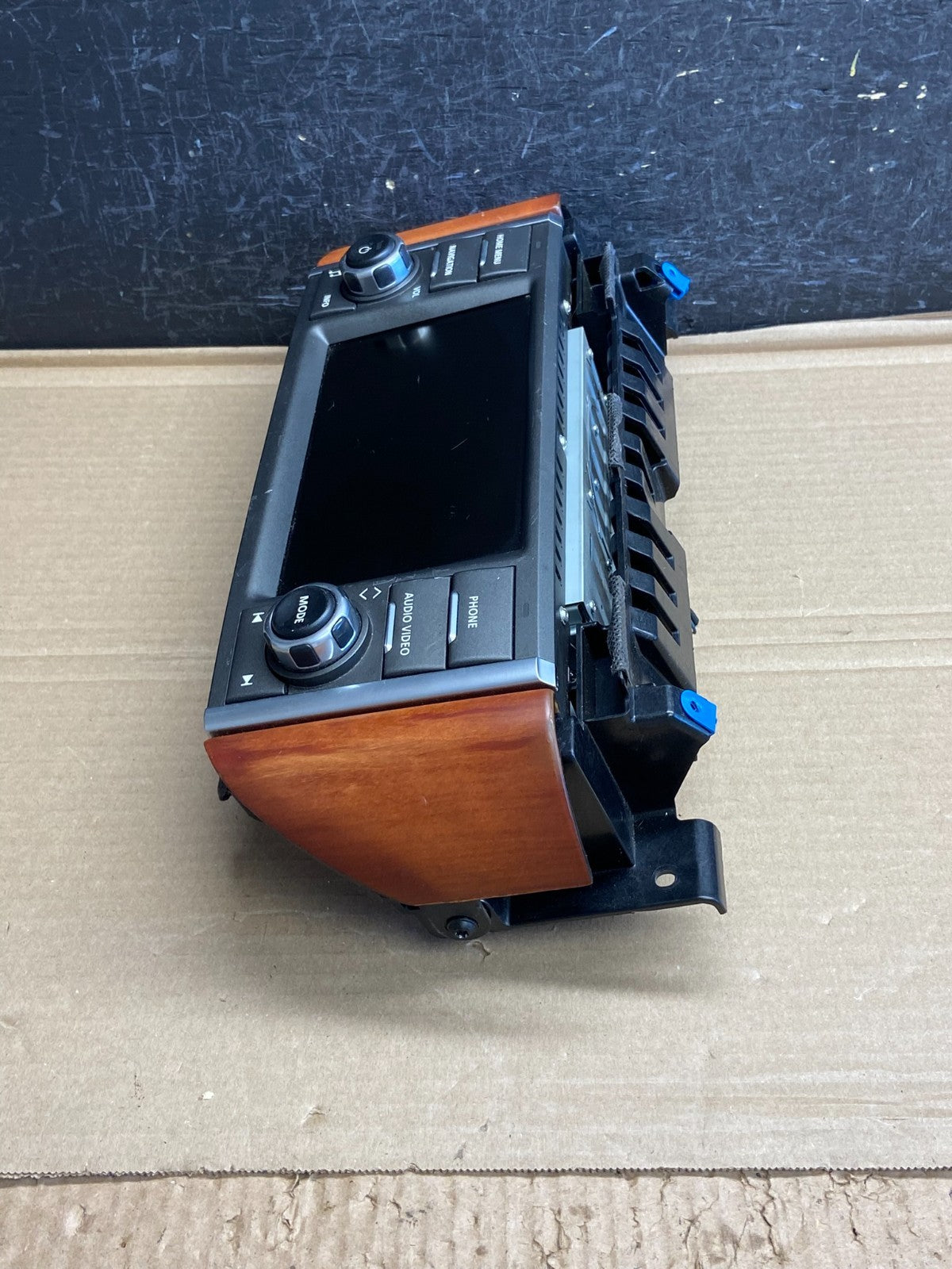 2010 - 2013 Land Range Rover Screen Navigation Radio Display AG0397 DG2