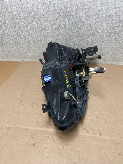 2006 - 2010 Lexus IS250 Right Passenger RH Side Xenon Headlight TYC Z4012 DW10