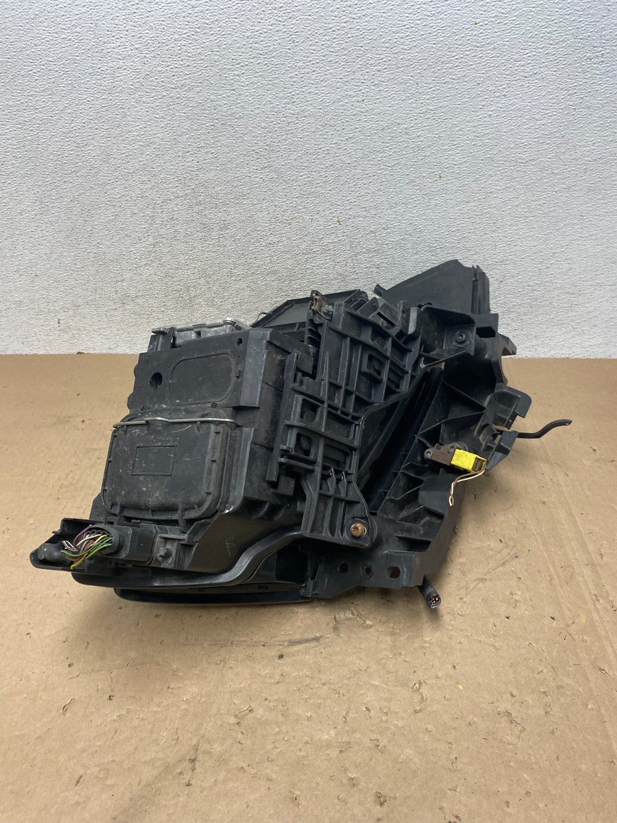 2009-2012 Audi Q5 Left Driver LH Side Xenon HID Headlight AG5389 DW6
