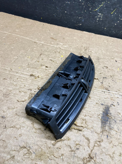 2013 to 2016 Ford Escape Center Dashboard Dash Air Vent Oem x1419 DG2