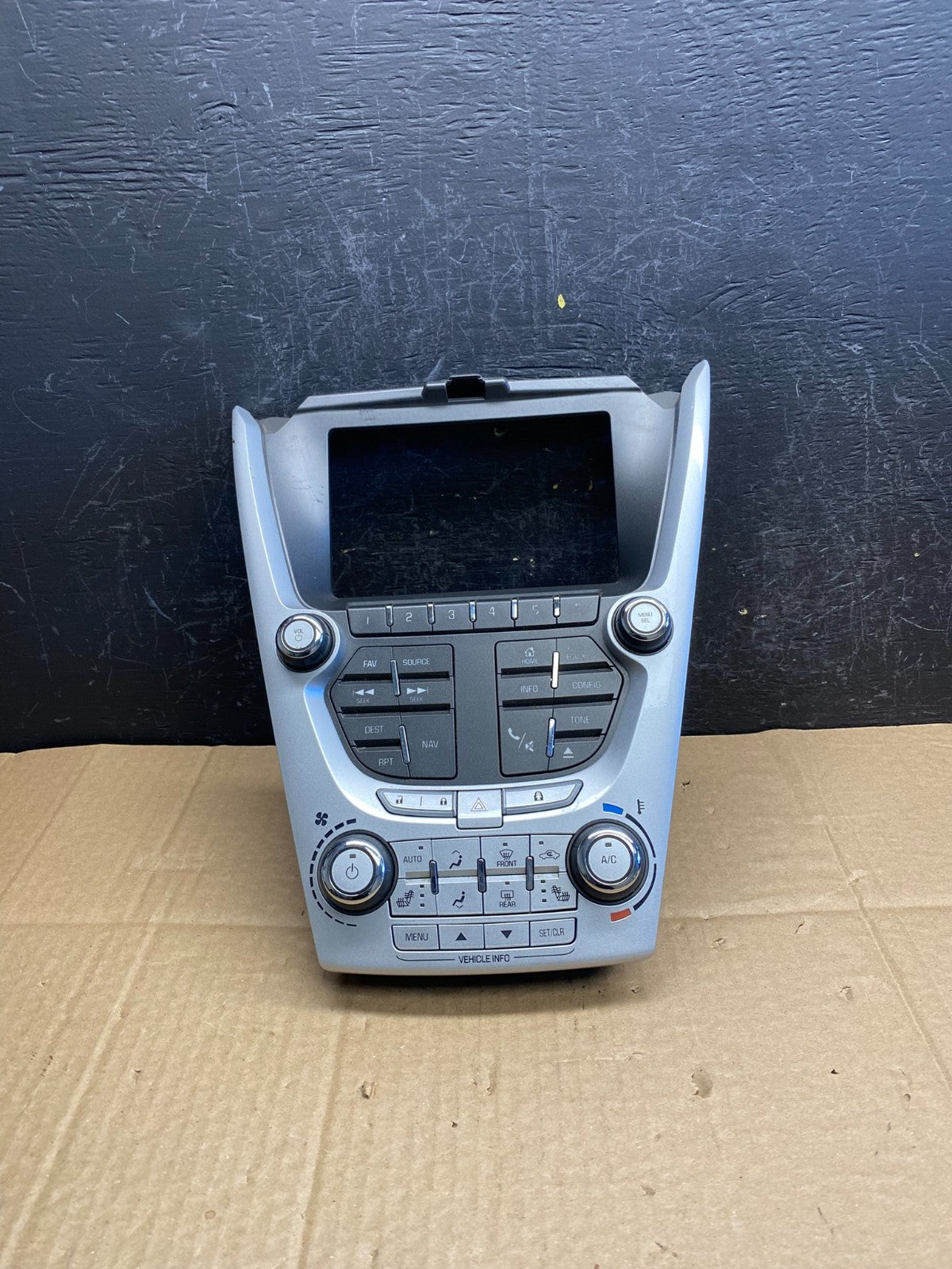2012-2015 Chevy Equinox Terrain Radio Face Climate Control Panel Bezel ac9368 DG0