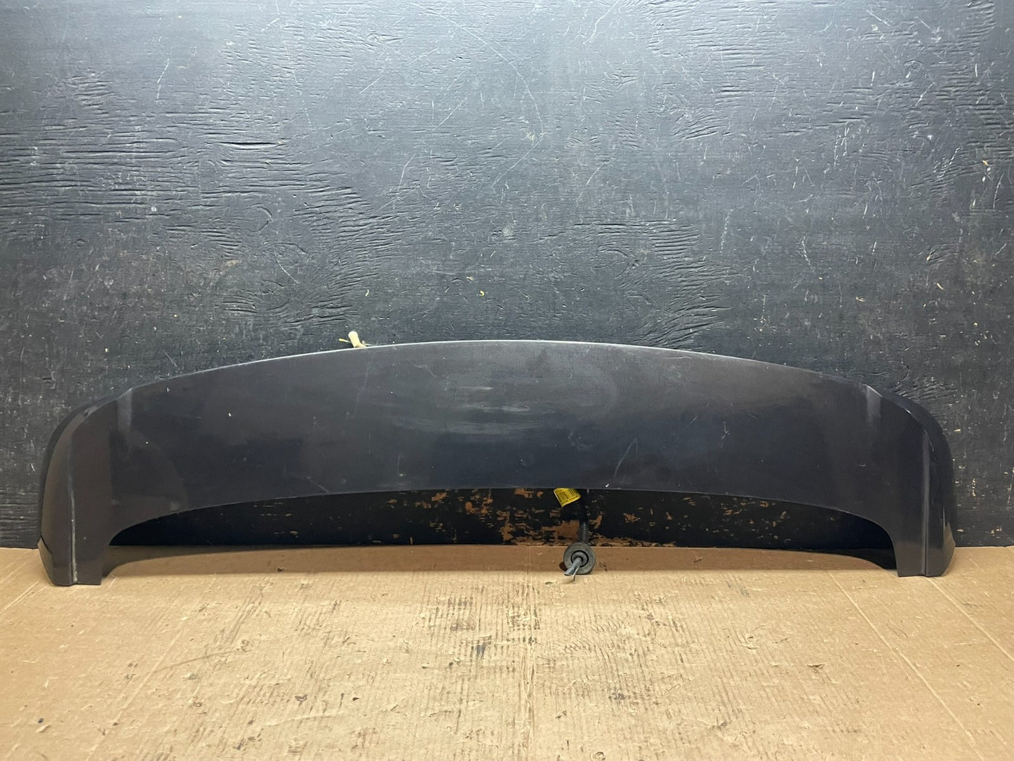 2010 to 2017 GMC Terrain Equinox 3RD Brake Rear Spoiler OEM Z5882 DG0