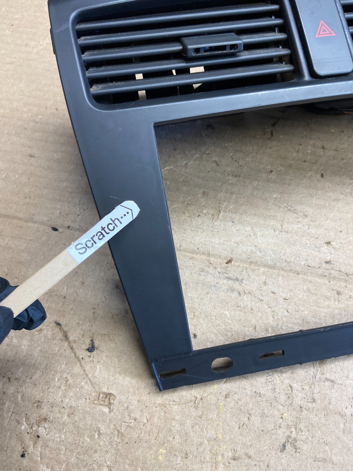2007-2009 Suzuki XL7 XL-7 Center Radio Dash Trim Air Vent Bezel AH3813 DG1