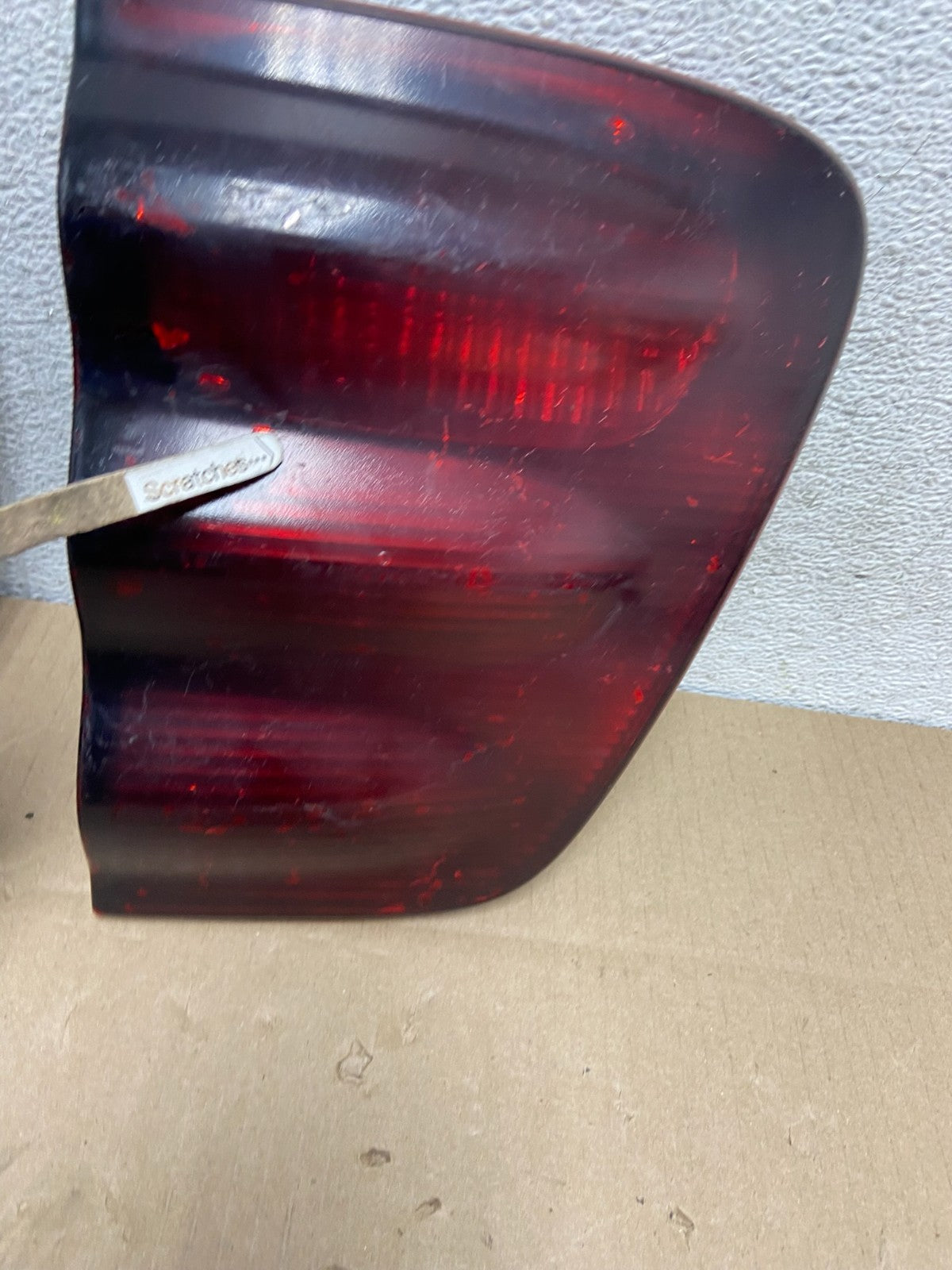 2001- 2004 Toyota Sequoia Left+Right Side Tail lights Inner AG5856 DW4
