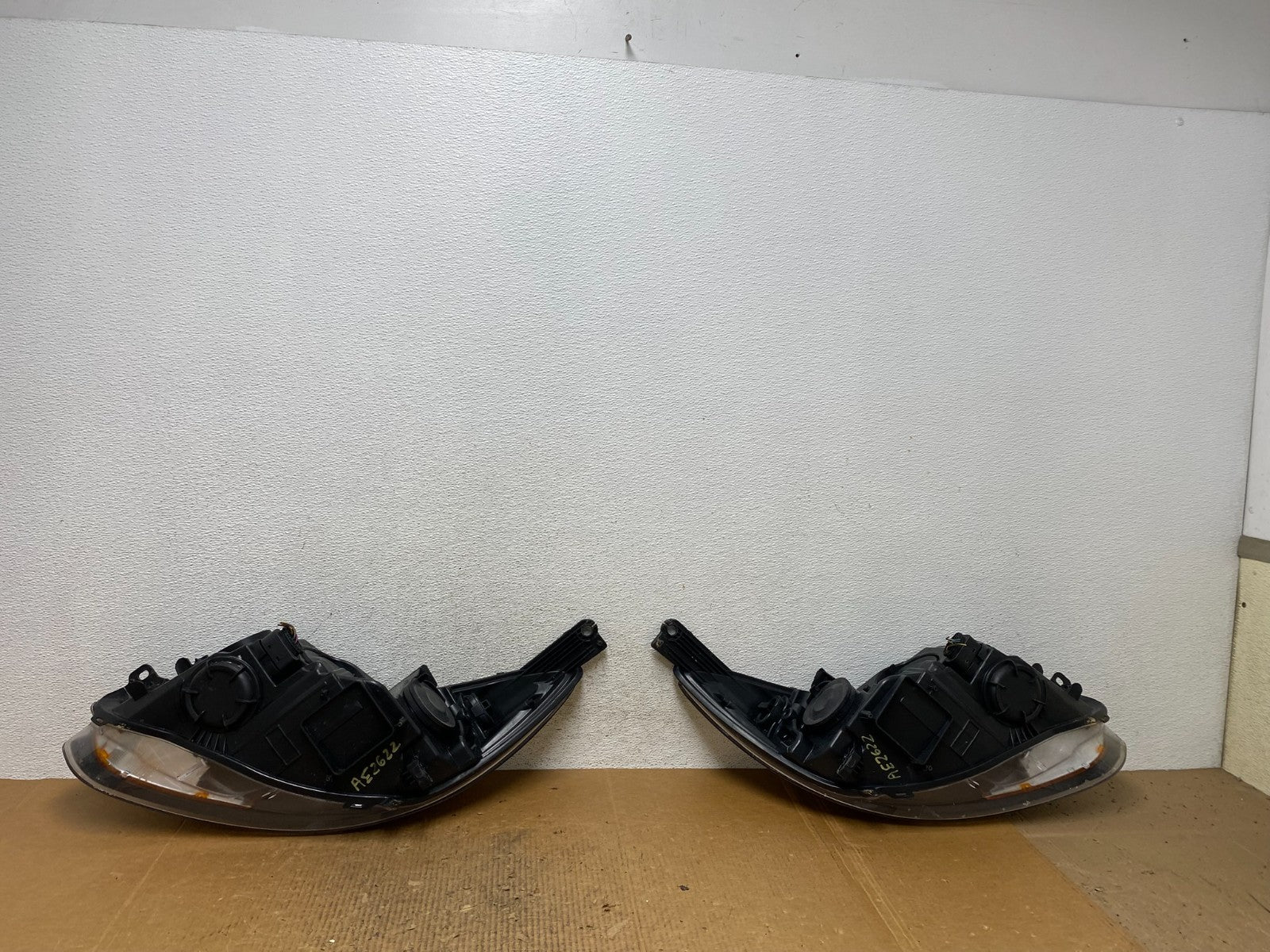 2012 2013 2014 Ford Focus Left+Right Side Halogen Headlights AE2622 DW8