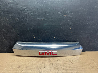 2010-2015 Gmc Terrain Lift Gate Handle Trim Back Up Camera Chrome Panel M6120 DG0