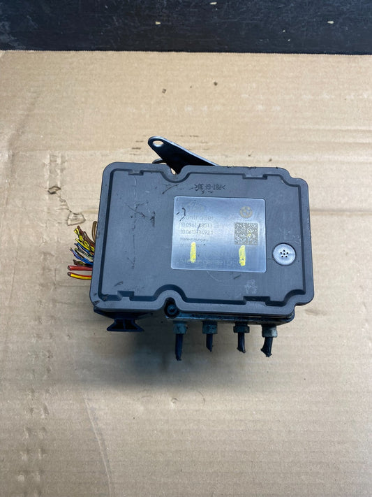 2007 to 2013 BMW 335i ABS Anti-Lock Brake Pump 6776067 AF0008 DG0