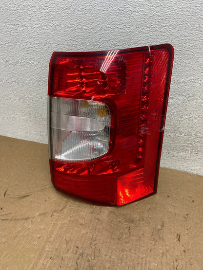 2011-2016 Chrysler Town and Country Right Passenger RH Tail Light AG1237 LK0