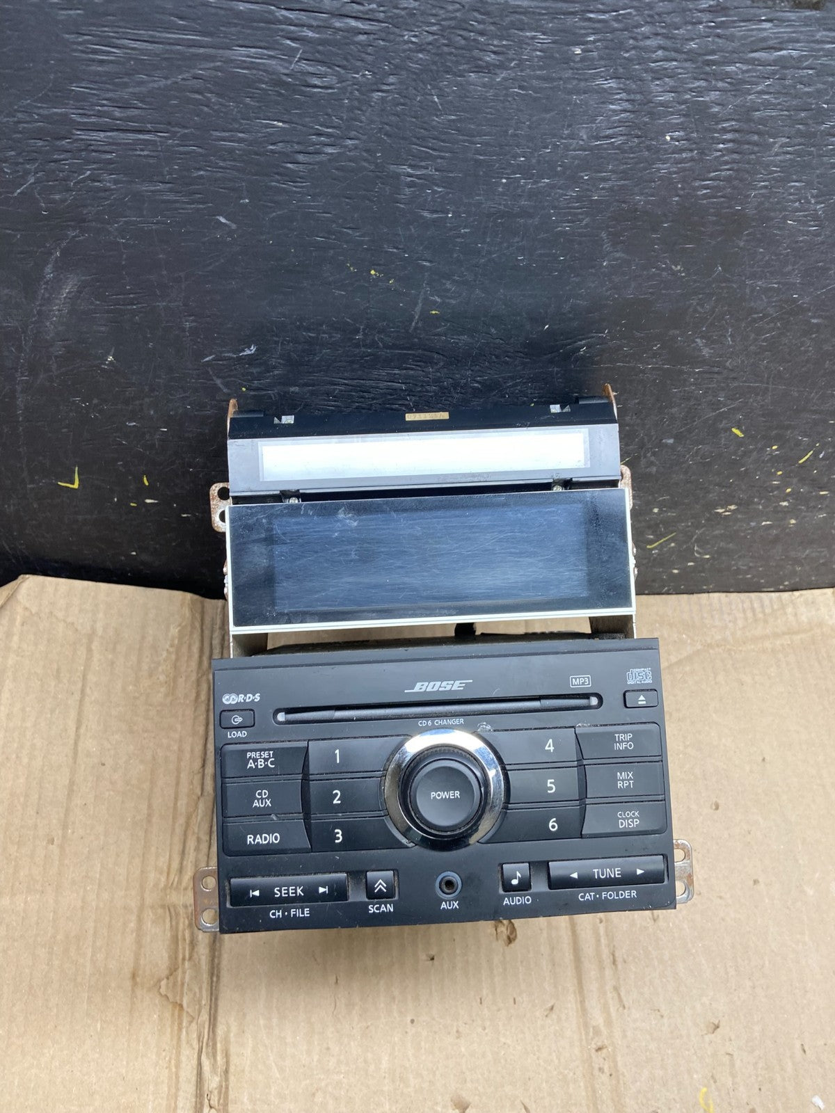 2007 - 2008 Nissan Maxima Center Dash Radio Bose AM/FM Audio Display Y2504 DG0