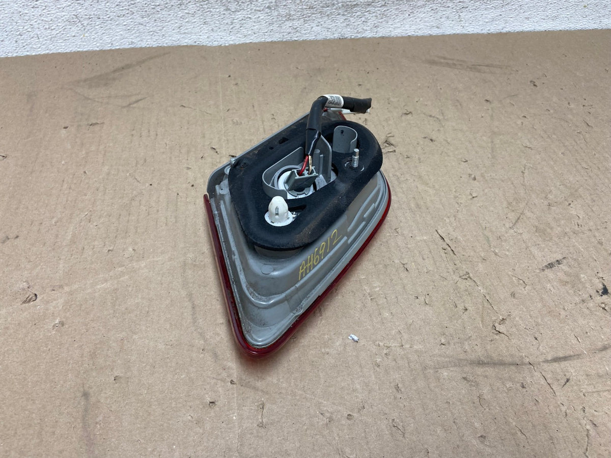 2010 - 2011 Toyota Camry Right Passenger RH Side Inner Tail Light AH6912 LK4