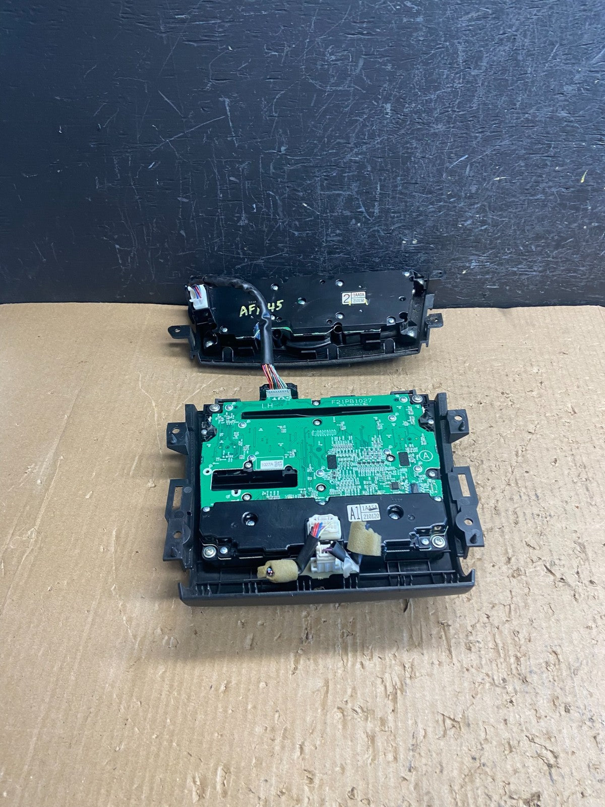 2011 - 2014 Nissan Murano AM FM Radio CD Climate Control Panel AF1545 DG4