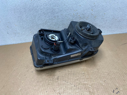 2005 to 2010 Chrysler 300C Left Driver LH Side Halogen Headlight TYC AI6624 DW5