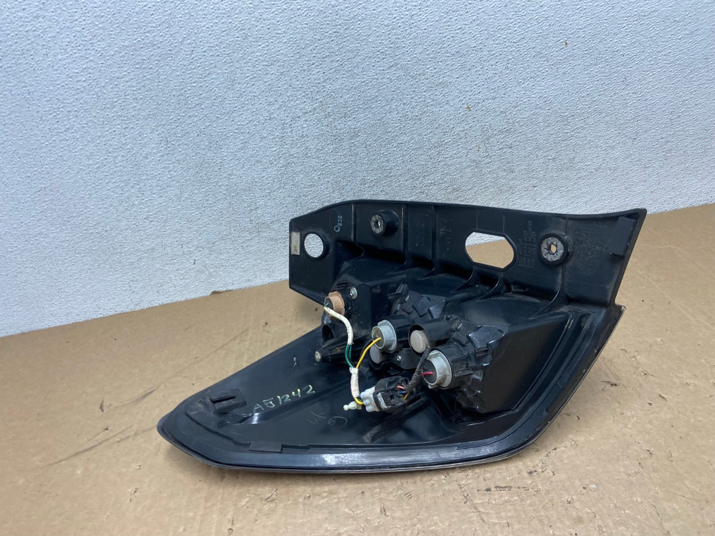 2009-2013 Subaru Forester Right Passenger Rh Side Tail Light AG1242 LK6