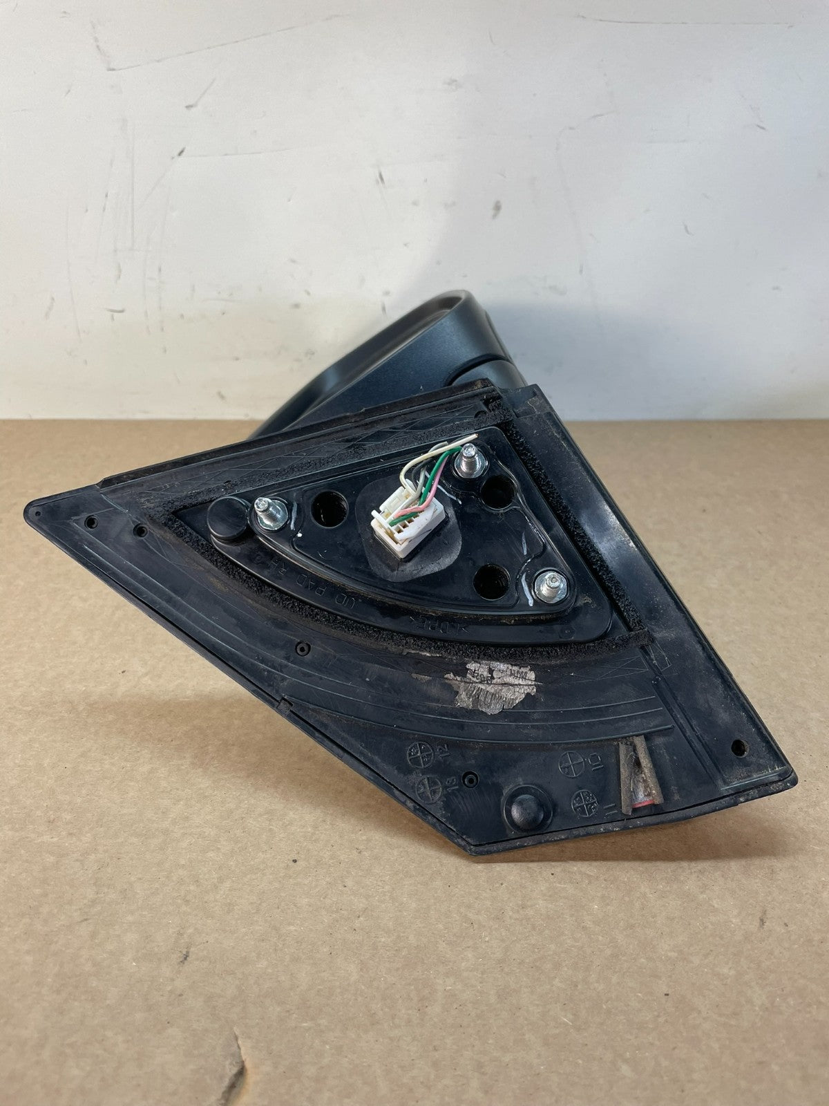 2013 to 2016 Hyundai Elantra Right Passenger RH View Door Mirror AG2823 DW4