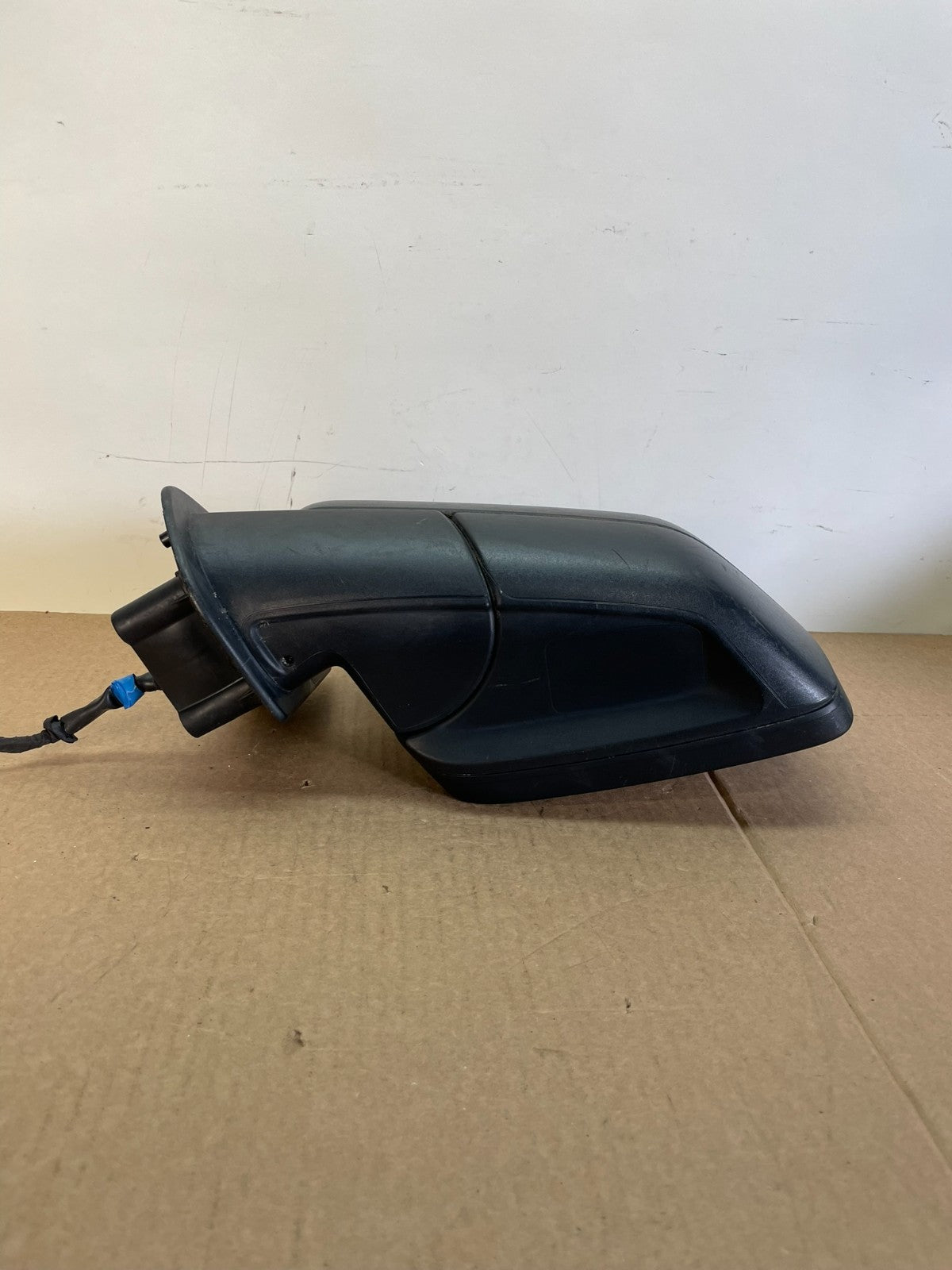 2005 - 2009 Land Rover LR3 Left Driver Side View Door Mirror ah6142 DG3