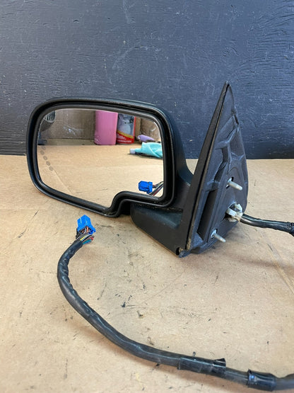 2003 to 2006 Gmc Yukon Left Driver LH Turn Signal View Door Mirror AE1086 DG2