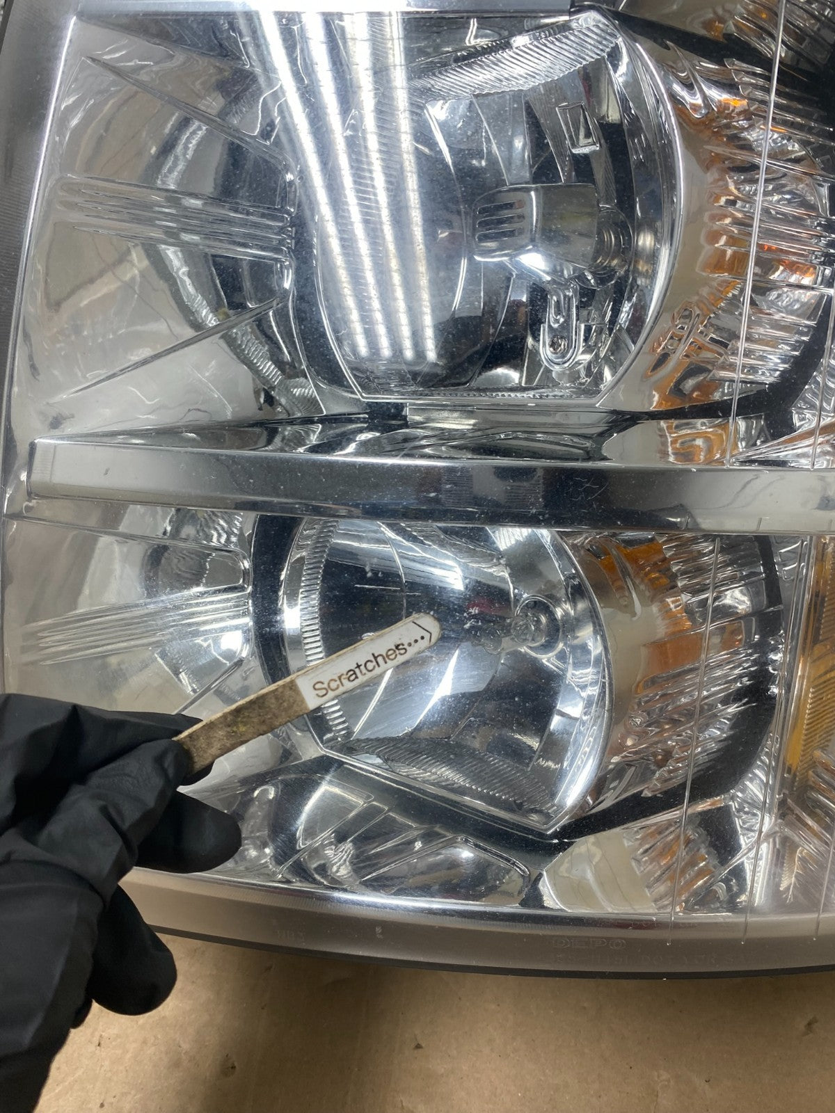 2007 to 2014 Chevrolet Silverado Left+Right Side Headlights AG4828 DW3