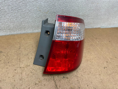 2005 2006 2007 Honda Odyssey Right Passenger RH Side Tail Light Oem X8928 DW2