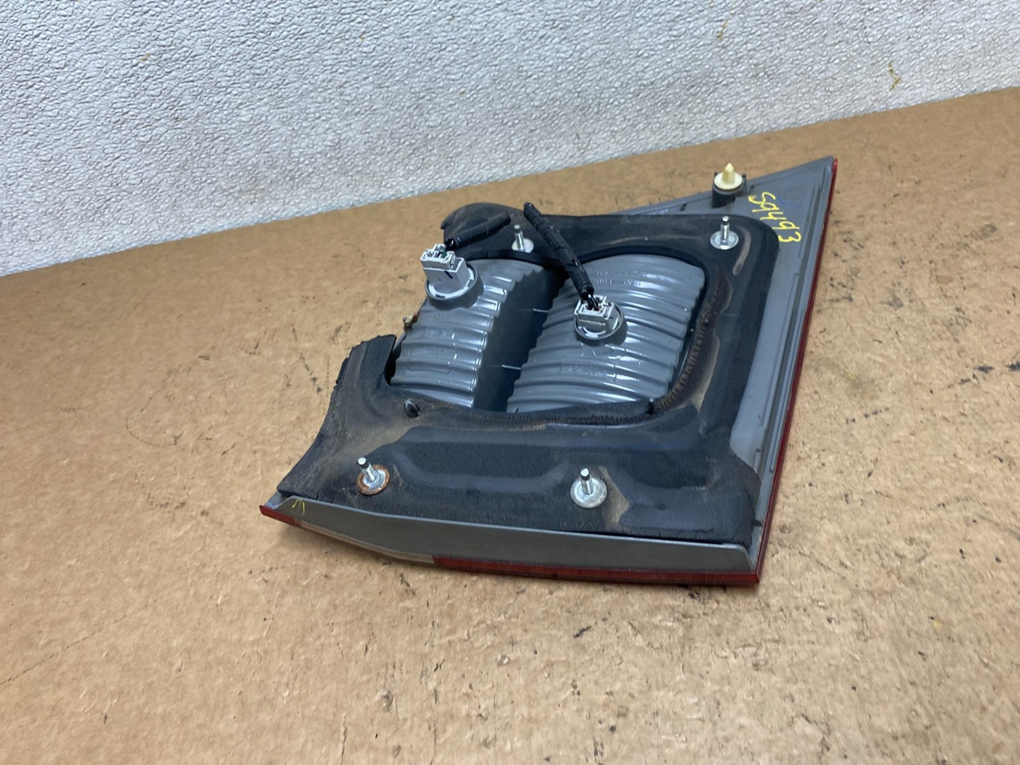 2005 2006 2007 Honda Odyssey Inner Right Passenger RH Tail Light S9493 DW7