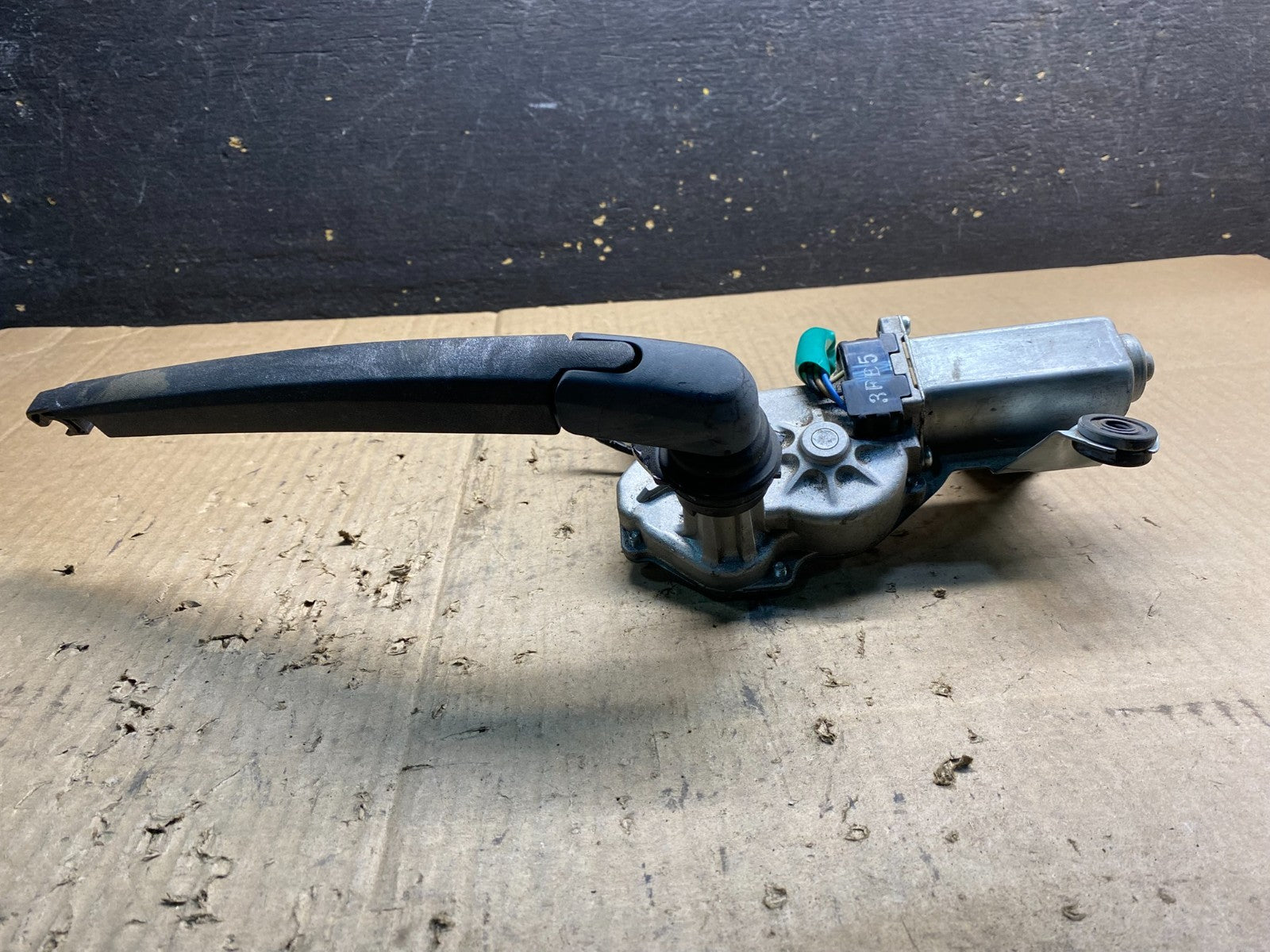 2007 - 2010 Hyundai Santa Fe Rear Glass Windshield Wiper Motor AB0374 DG3