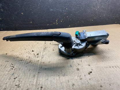 2007 - 2010 Hyundai Santa Fe Rear Glass Windshield Wiper Motor AB0374 DG3