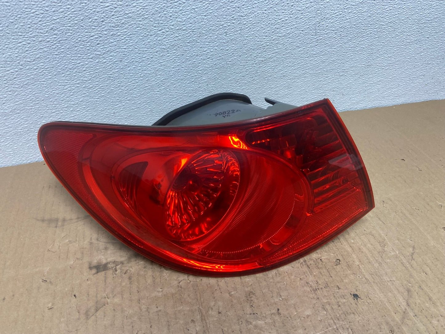 2007 to 2010 Hyundai Elantra Sedan Left Driver Side Tail Light AB8316 LK0