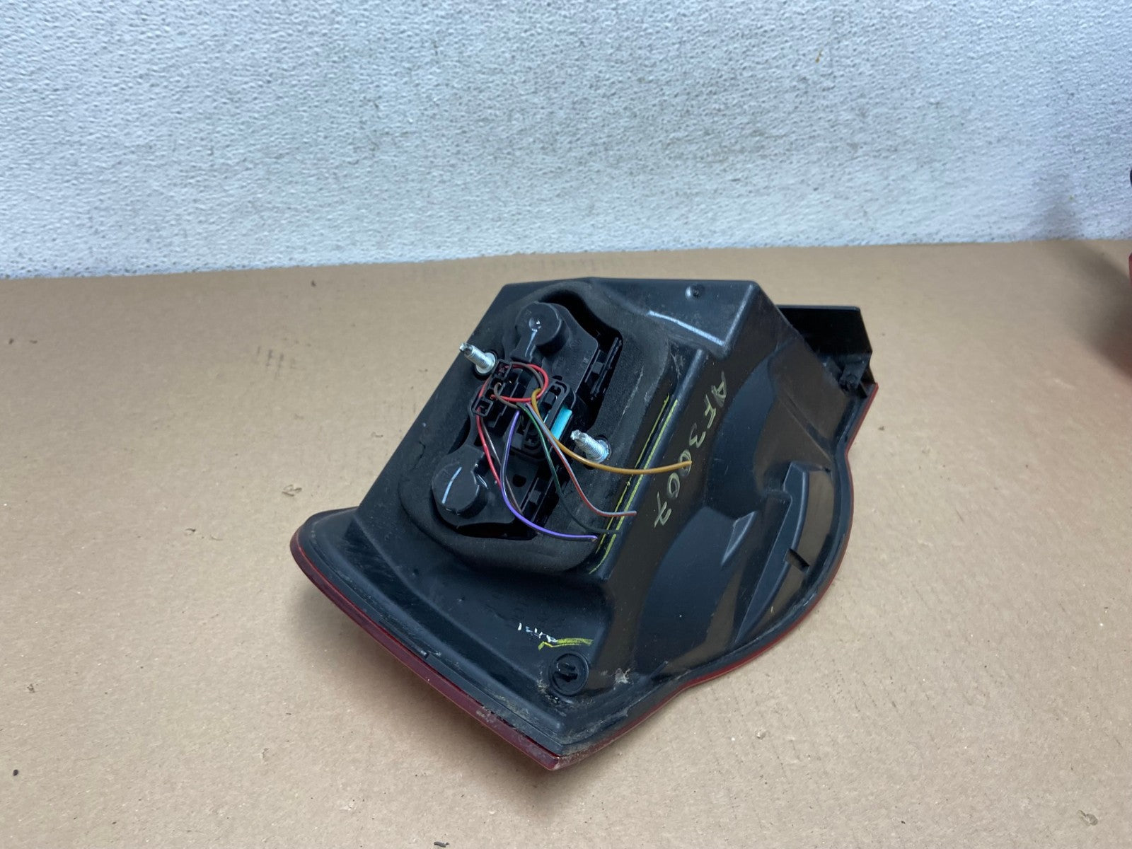 2008 2009 2010 Volkswagen Jetta Right Passenger RH Side Tail Light AF3007 LK5