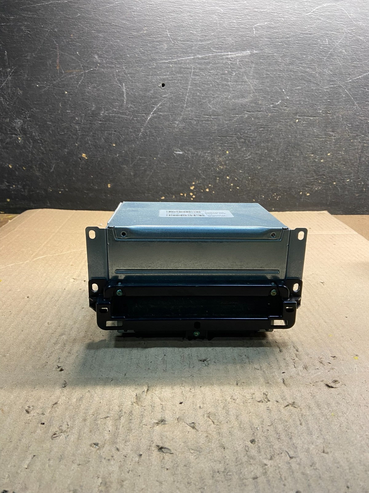 2011 to 2014 Dodge Charger Am Fm Cd Player Radio Receiver OEM z0601  DG0