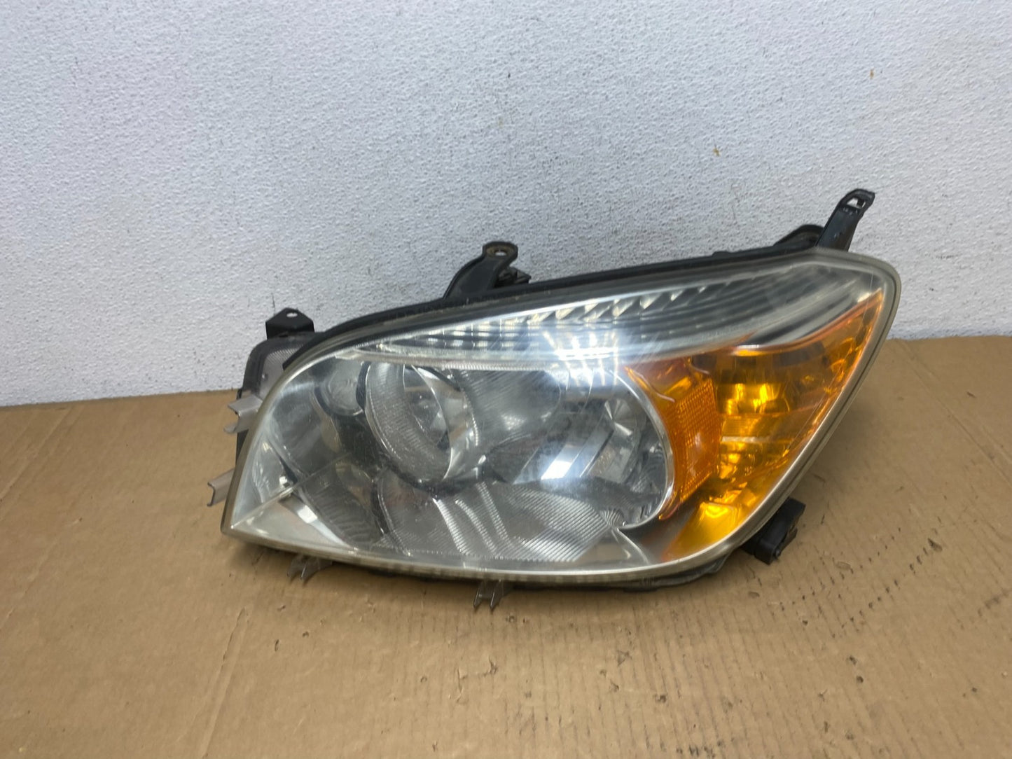 2006 2007 2008 Toyota Rav4 Left Driver LH Side Headlight Halogen AD0985 DW0