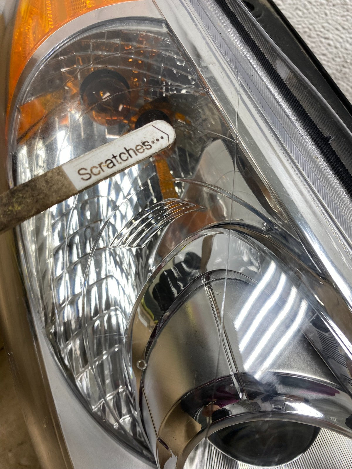 2011 - 2014 Hyundai Sonata Right Passenger Rh Side Headlight Halogen AF7423 DW3