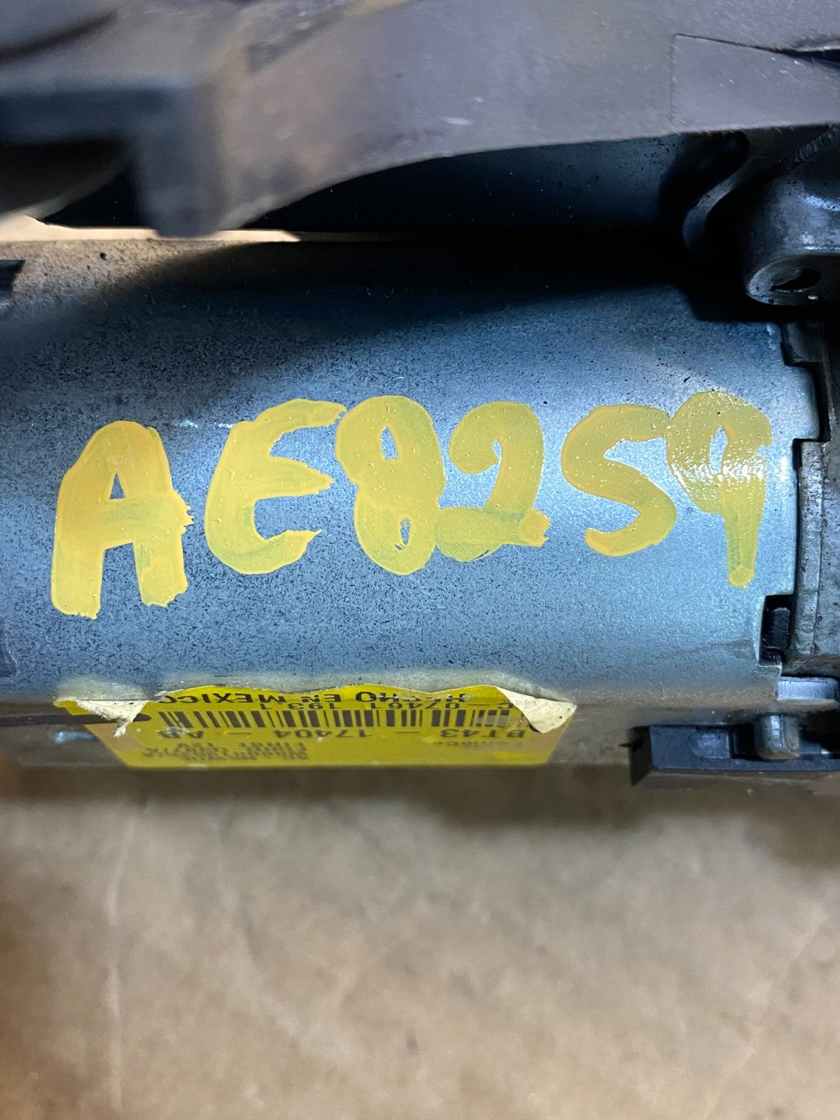 2011 to 2014 Ford Edge Licnoln MKX Rear Windshield Wiper Motor AE8259 DG7