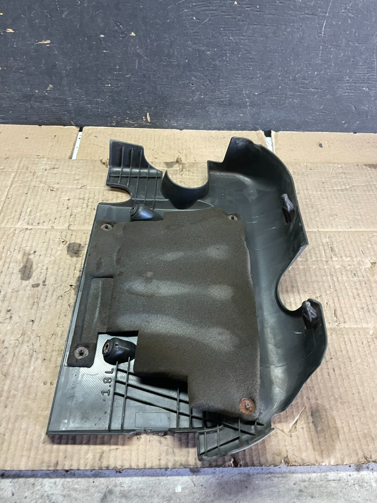 2007 to 2012 Nissan Versa Engine Motor Cover M2696 PS7