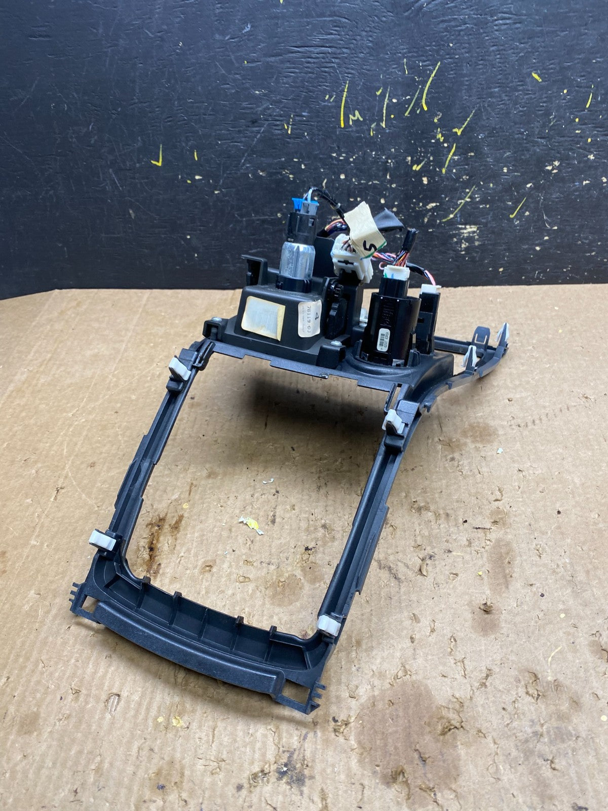 2009 to 2013 Mazda 6 Center Console Shifter Bezel Trim GS3L64333 OEM z4595 DG4