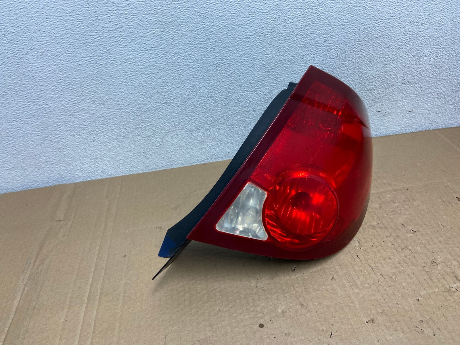 2003-2007 Saturn Ion Coupe Right Passenger RH Side Tail Light Oem AC3829 LK2