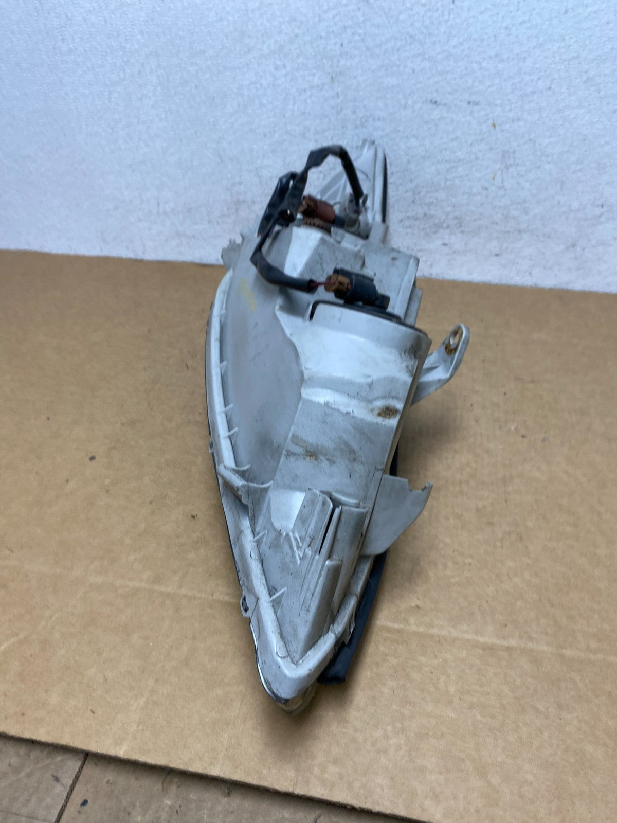 2002 2003 2004 Toyota Camry Left Driver Lh Side Halogen Headlight AD4474 DW6
