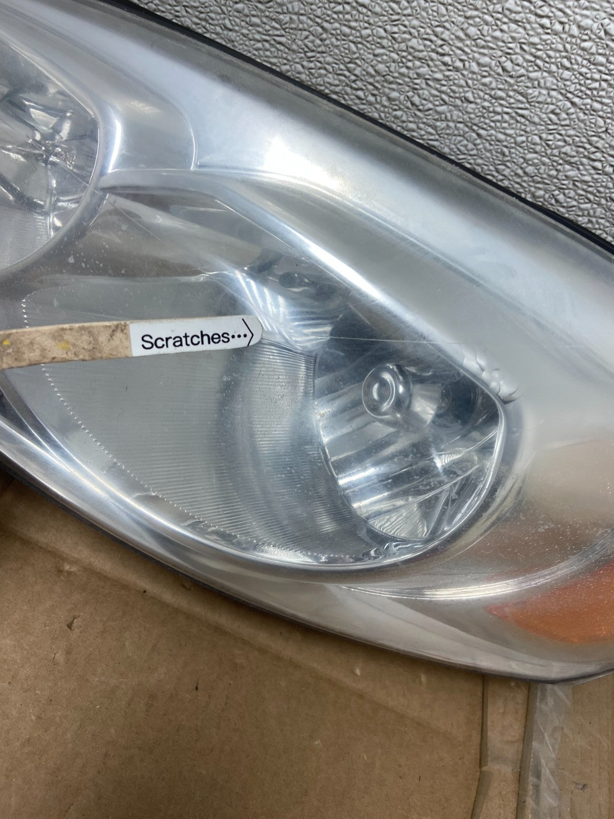 2006 - 2013 Chevrolet Impala Left+Right Set Headlights Halogen Y9115 DW3