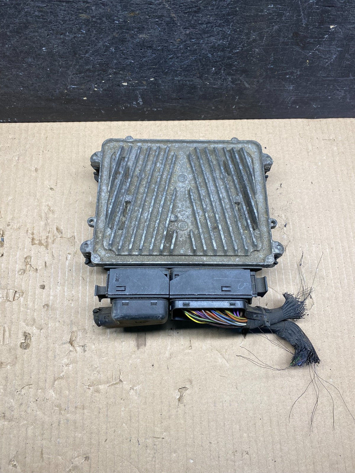 2006 to 2011 Mercedes 3.5L ECU E350 ML350 R350 Engine Computer Module AJ0207 DG1