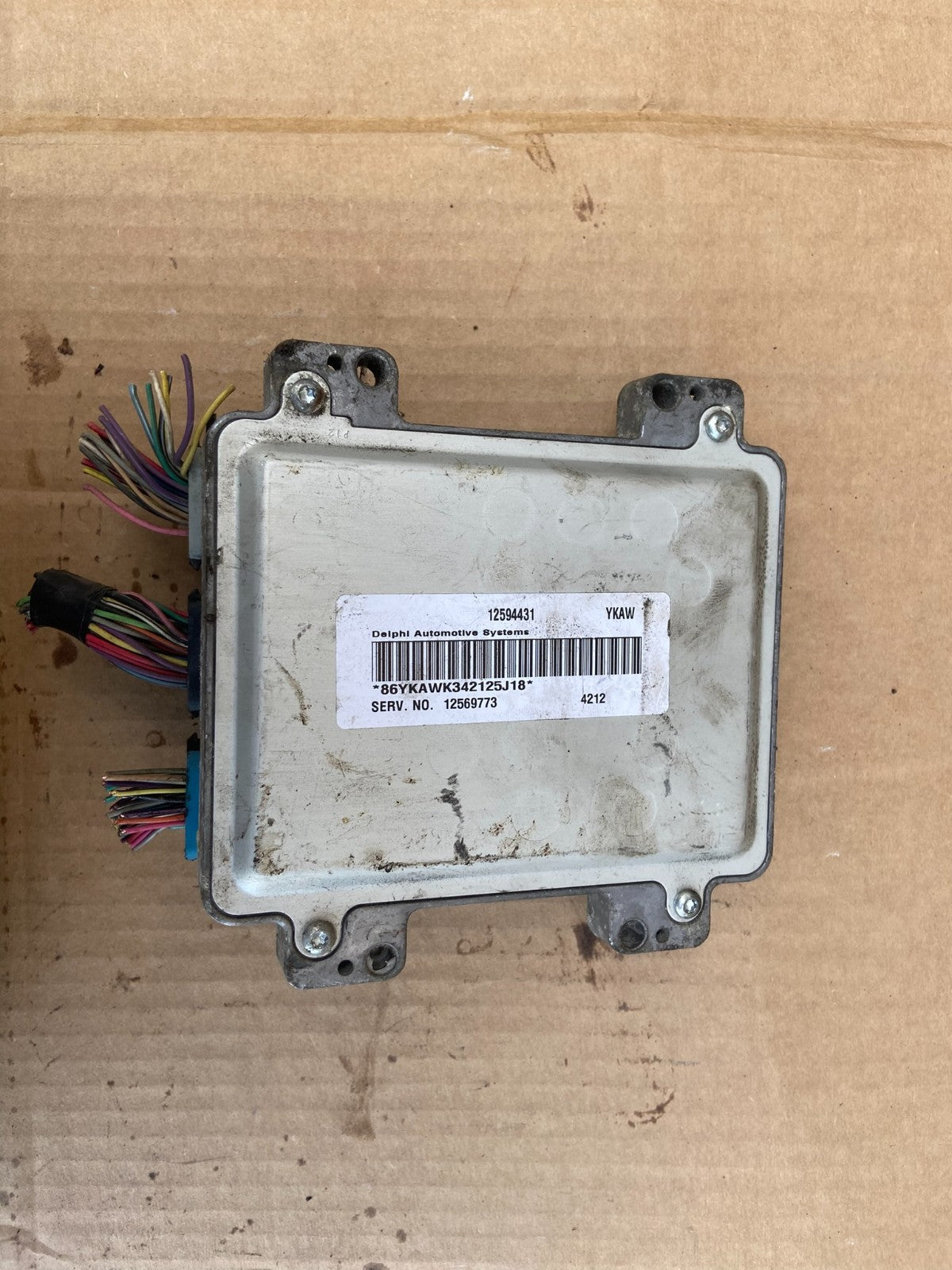 2004 to 2006 Chevrolet Colorado Engine Motor Brain Box ECU ECM AD2866 DW1
