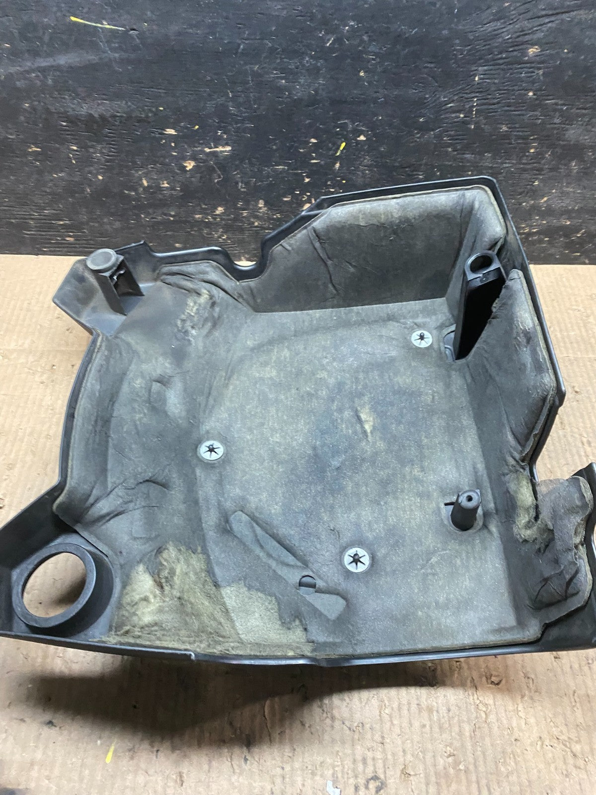 2008 to 2009 Saturn Vue 3.6L Engine Motor Cover OEM T9886 DG7