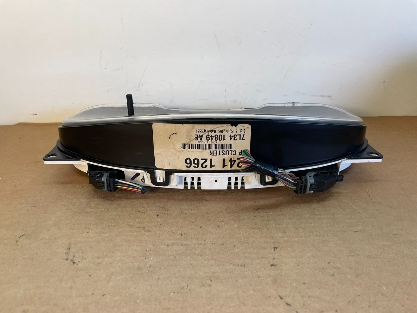 2006 Ford E350 Gauge Speedometer Cluster ag0764 DG5