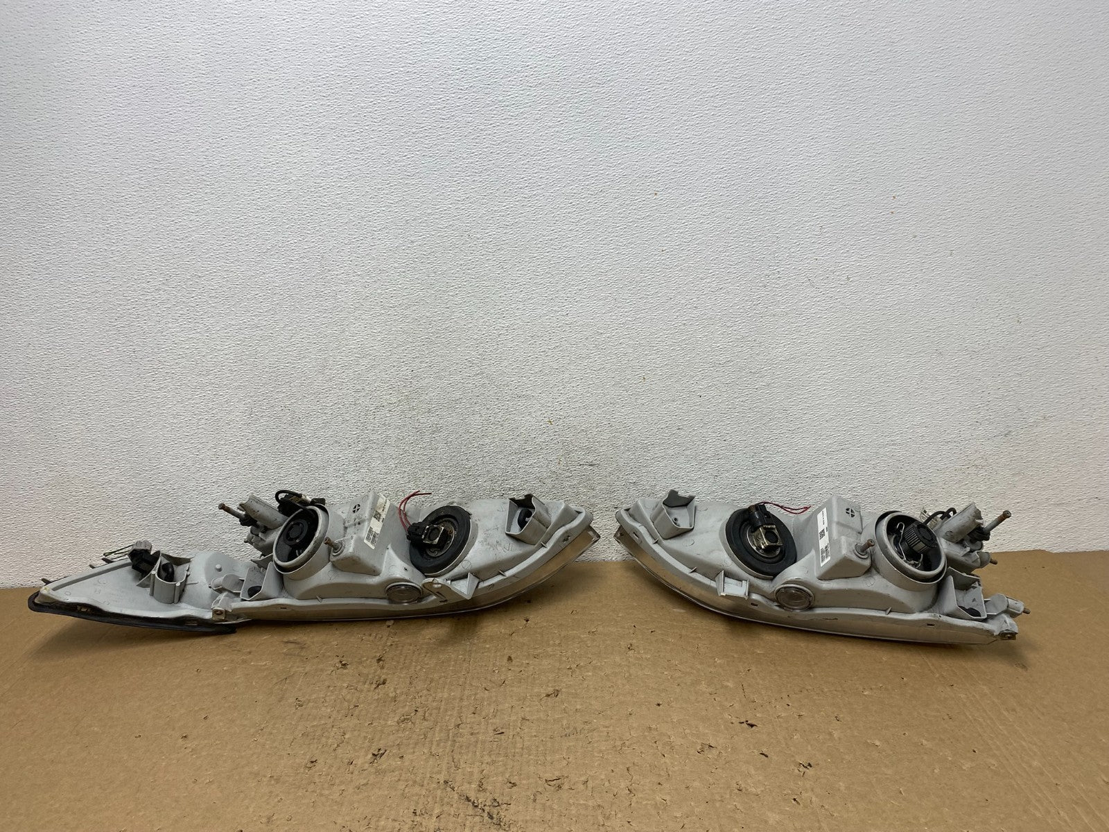 1997-2001 Lexus Es300 Left+Right Headlights Halogen AF8213 DW8