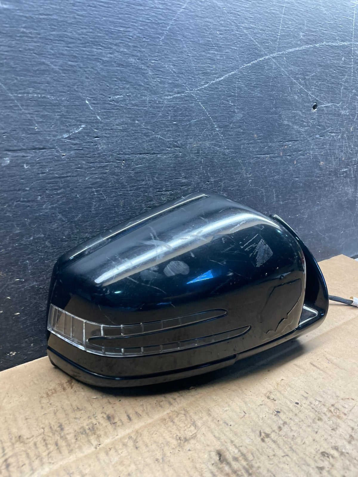2011 to 2012  Mercedes ML ML350 Right Passenger View Door Mirror OEM r9334 DG1