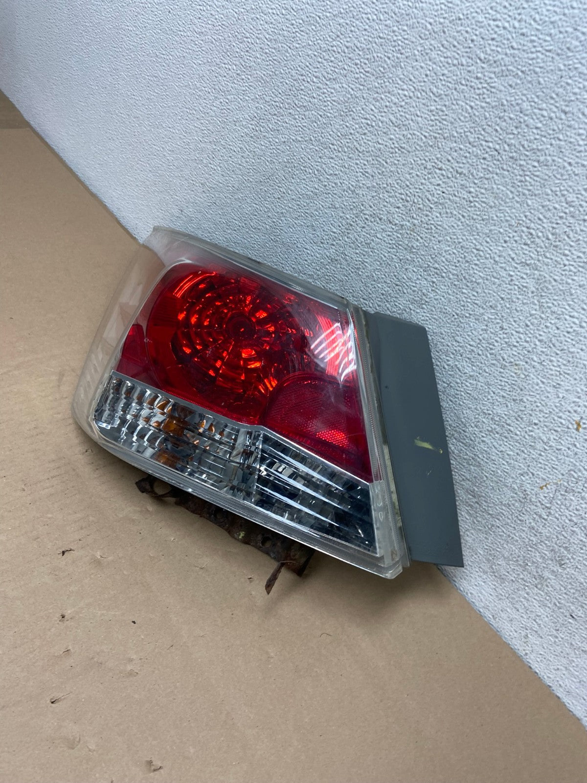 2008 to 2012 Honda Accord Sedan Tail light Left Driver LH Side AG6630 LK1